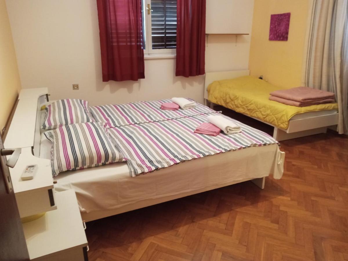 Apartman Sole Apartment Karigador Ngoại thất bức ảnh